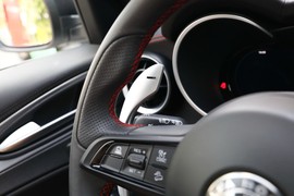 2023款阿尔法·罗密欧Stelvio斯坦维