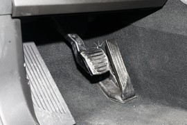 2023款阿尔法·罗密欧Stelvio斯坦维