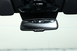 2023款阿尔法·罗密欧Stelvio斯坦维