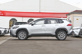 2023款丰田锋兰达