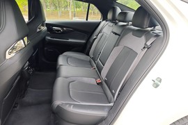 2023款广汽传祺影豹