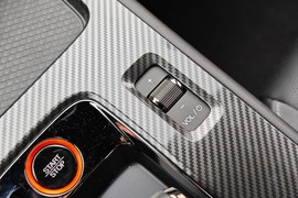 2023款广汽传祺影豹