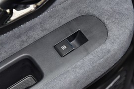 2023款广汽传祺影豹