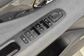 2023款广汽传祺影豹