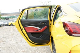 2023款上汽名爵5