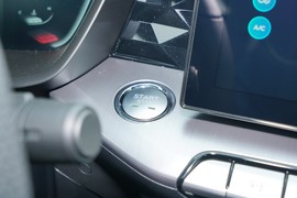 2023款上汽名爵5