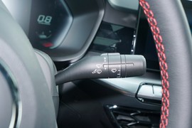 2023款上汽名爵5