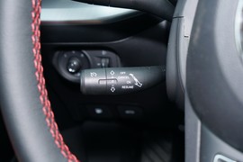 2023款上汽名爵5