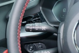 2023款上汽名爵5