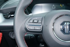 2023款上汽名爵5