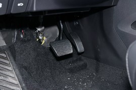 2023款上汽名爵5