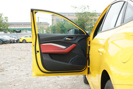 2023款上汽名爵5