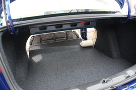 2009款东风风神S30试驾