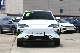 2023款比亚迪宋PLUS新能源