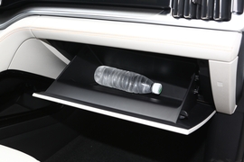 2023款比亚迪宋PLUS新能源