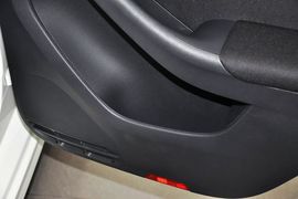 2014款大众速腾1.6L手动时尚型