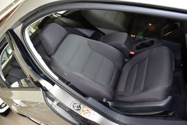 2014款大众速腾1.6L手动时尚型