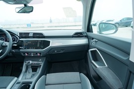 2023款奥迪Q3