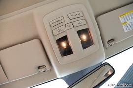 2009款东风风神S30试驾