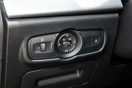 2023款奇瑞艾瑞泽5