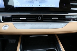 2024款奇瑞瑞虎8