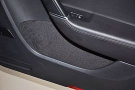 2013款大众迈腾1.8TSI