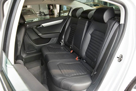 2013款大众迈腾1.8TSI