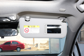 2023款丰田卡罗拉锐放