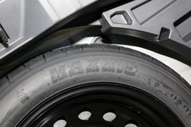 2023款丰田卡罗拉锐放