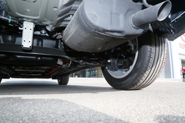 2023款丰田卡罗拉锐放