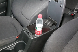 2023款丰田卡罗拉锐放