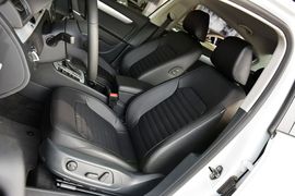2013款大众迈腾1.8TSI