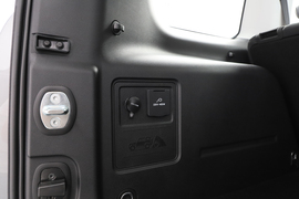 全新BJ40