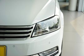 2013款大众迈腾1.8TSI