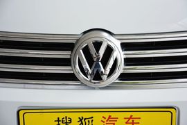 2013款大众迈腾1.8TSI