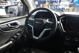 全新一代五十铃铃拓