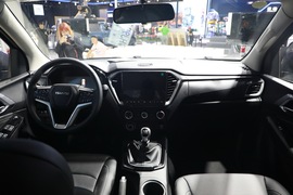 全新一代五十铃铃拓