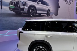 传祺ES9旅行者PHEV