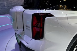 传祺ES9旅行者PHEV