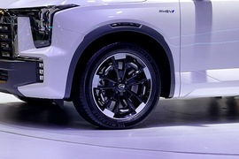 传祺ES9旅行者PHEV