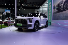 传祺ES9旅行者PHEV