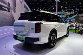 传祺ES9旅行者PHEV