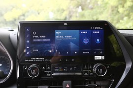 2023款丰田皇冠陆放