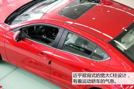 全新一代魂动设计—马自达3昂克赛拉实拍