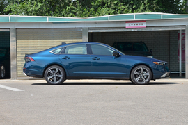 2023款本田雅阁新能源