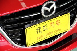 全新一代魂动设计—马自达3昂克赛拉实拍