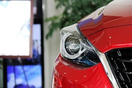 全新一代魂动设计—马自达3昂克赛拉实拍