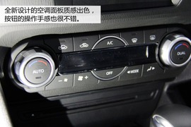 全新一代魂动设计—马自达3昂克赛拉实拍