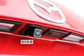 全新一代魂动设计—马自达3昂克赛拉实拍