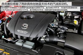 全新一代魂动设计—马自达3昂克赛拉实拍